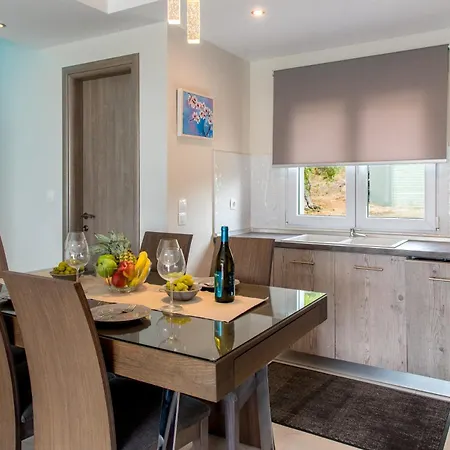 Aμφιτρίτη Nikíti