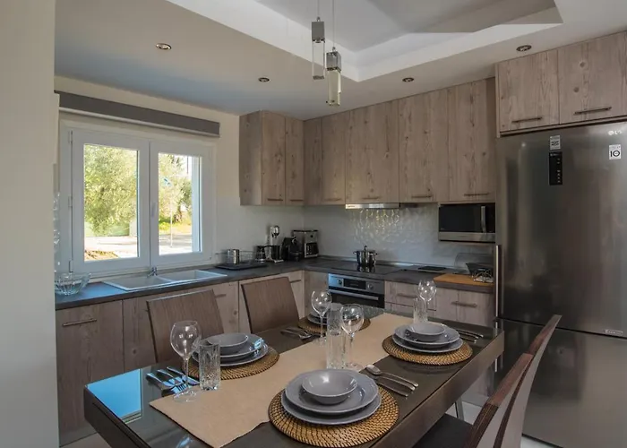 Aμφιτρίτη Villa Nikíti